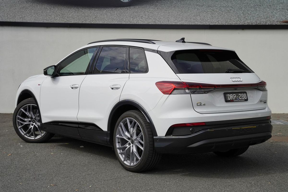 2024 Audi Q4 e-tron 55 F4