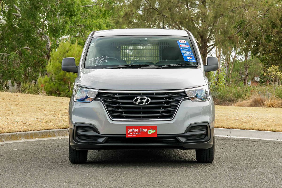 2020 Hyundai iLoad  TQ4