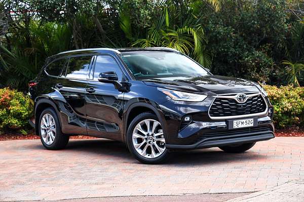 2022 Toyota Kluger Grande GSU70R