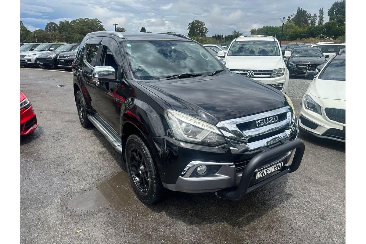 2017 Isuzu MU-X LS-T