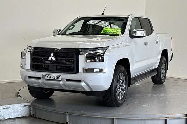 2025 Mitsubishi Triton GLS MV 4X4