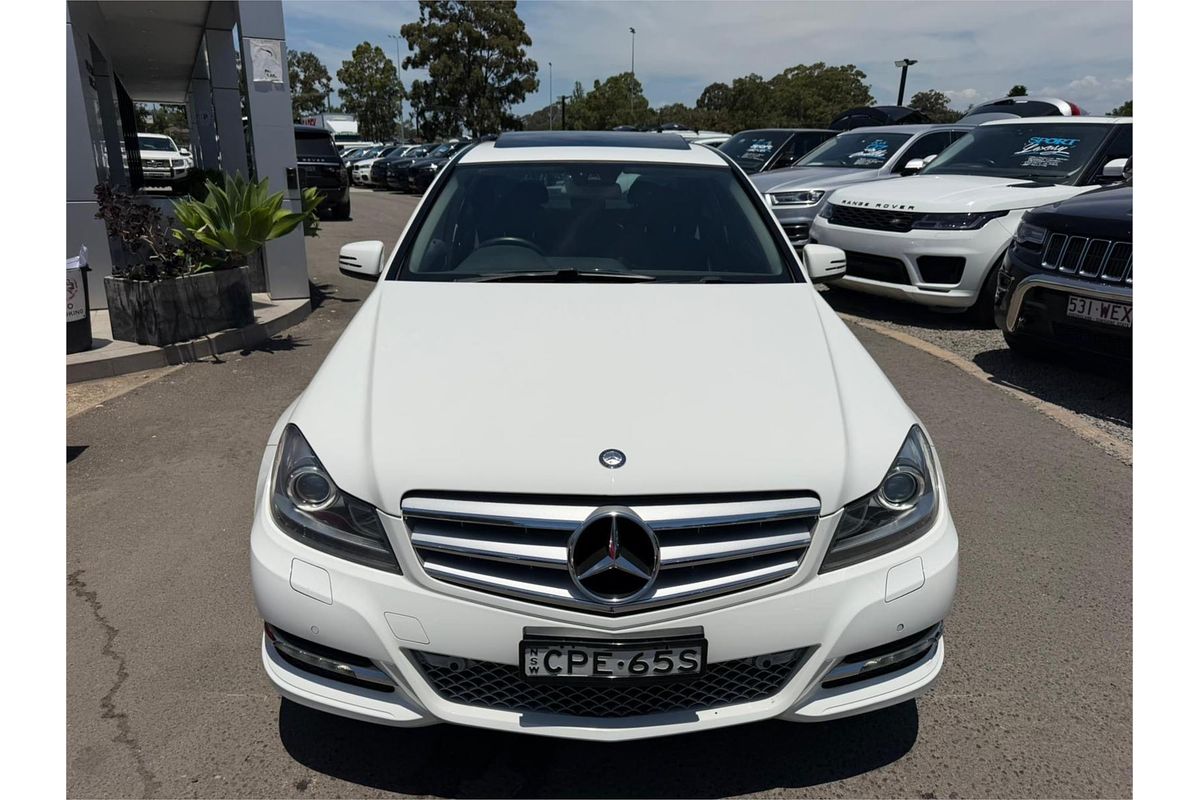 2013 Mercedes-Benz C-Class C200 Avantgarde W204