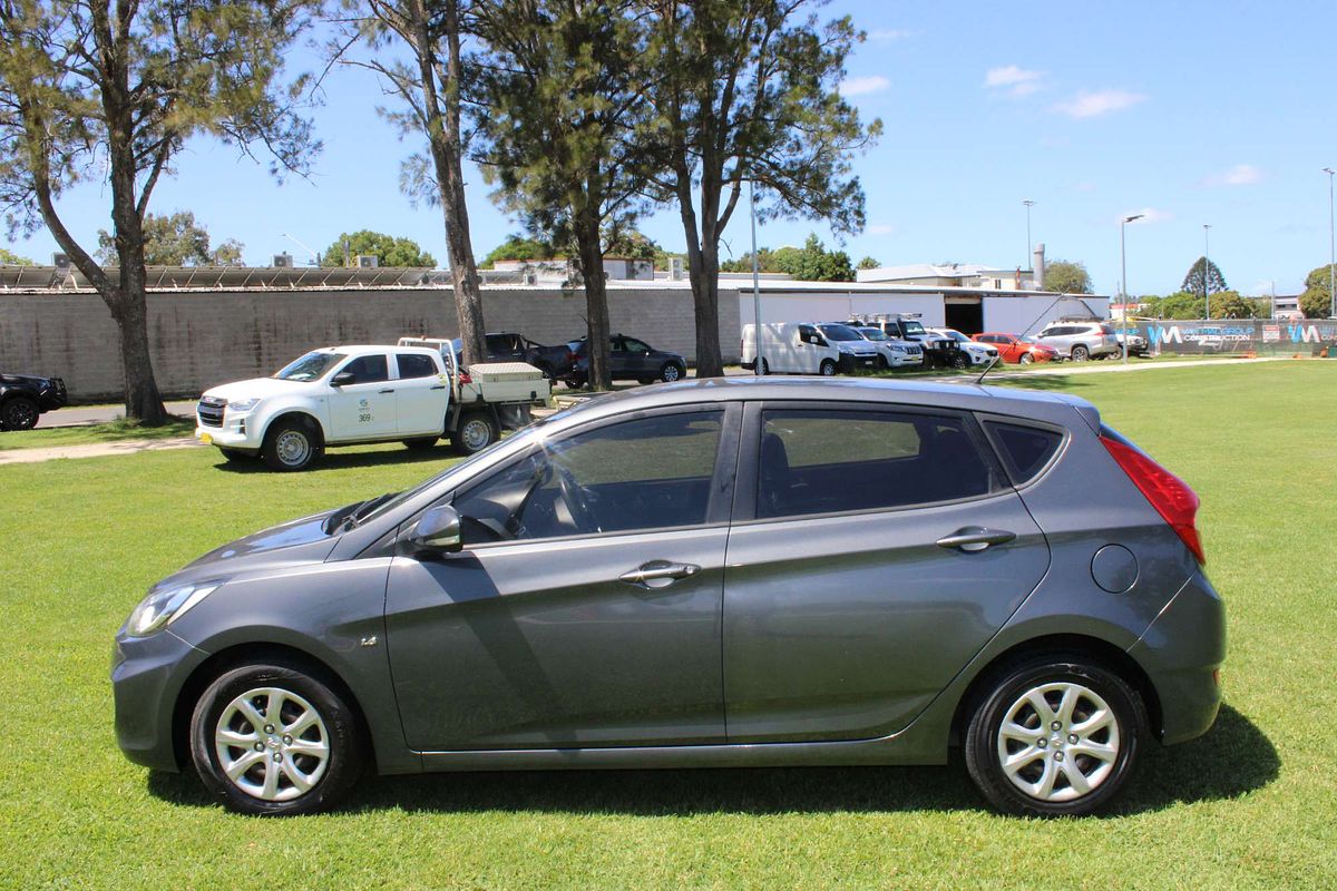 2011 HYUNDAI ACCENT ACTIVE 4 SP AUTOMATIC 5D HATCHBACK 4CYL