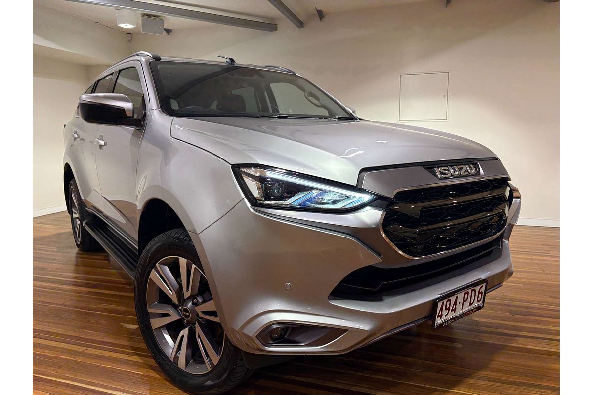 2023 Isuzu MU-X LS-T