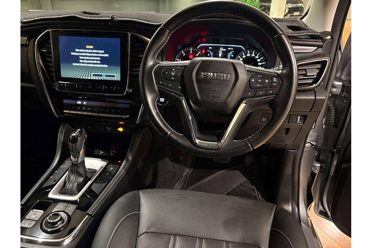 2023 Isuzu MU-X LS-T