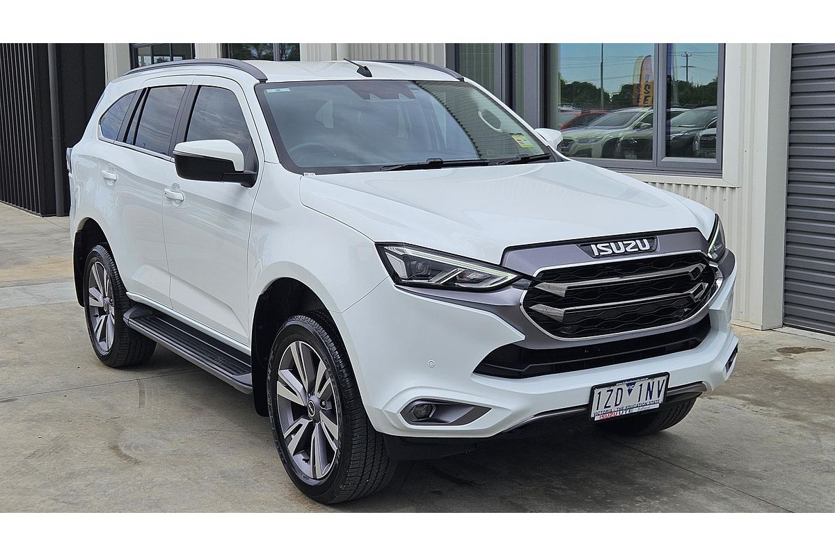 2023 Isuzu MU-X LS-T