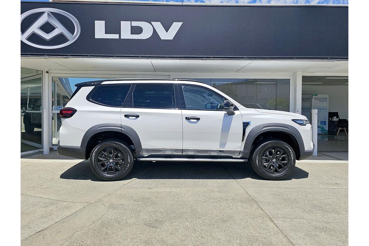 2025 LDV D90 Executive SV9A