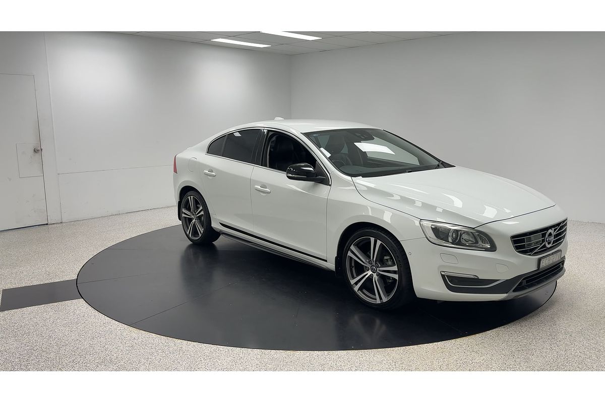 2017 Volvo S60 T5 Luxury