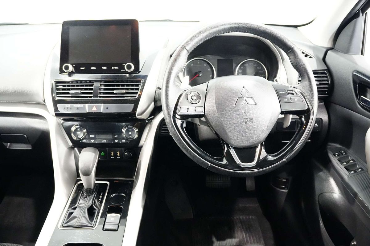 2022 Mitsubishi Eclipse Cross LS YB