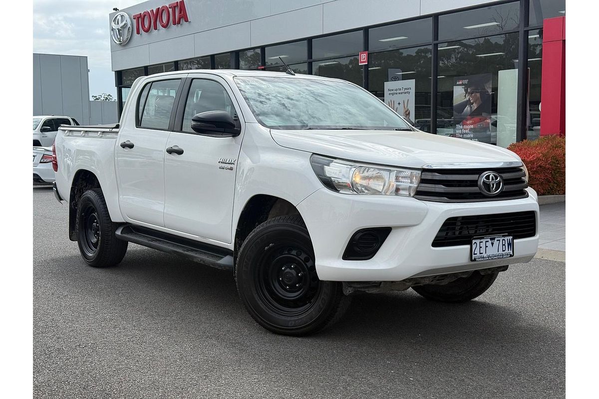 2018 Toyota Hilux SR GUN126R 4X4