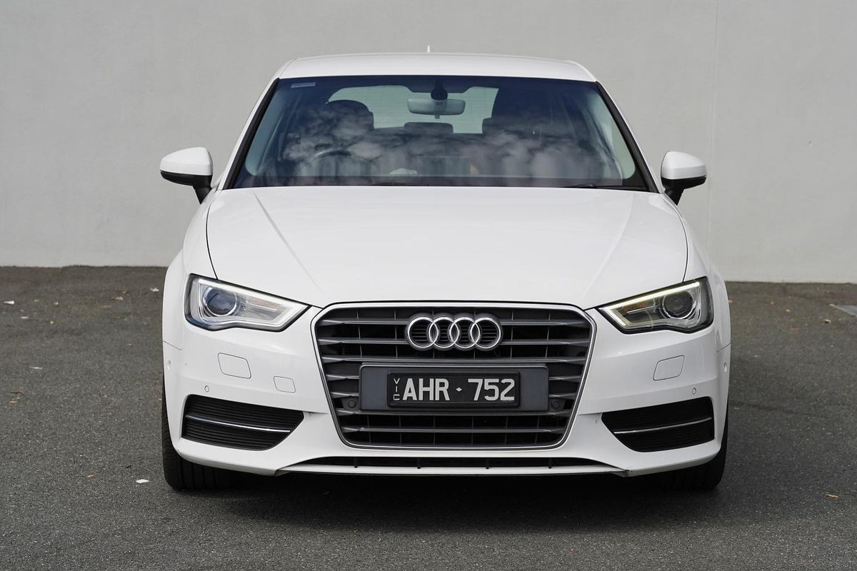2015 Audi A3 Attraction 8V
