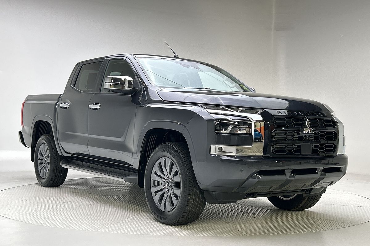 2025 Mitsubishi Triton GLS MV 4X4