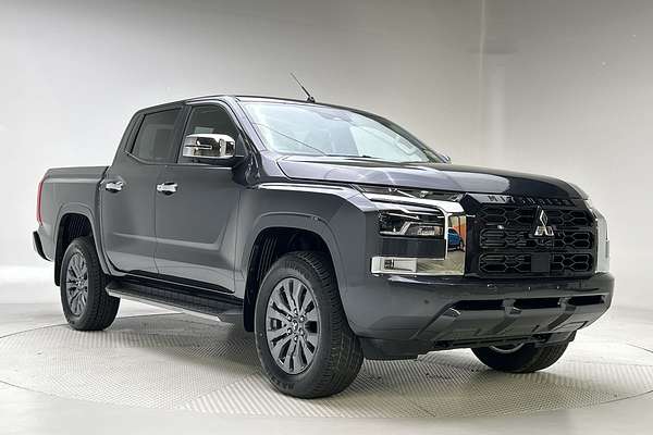 2025 Mitsubishi Triton GLS MV 4X4