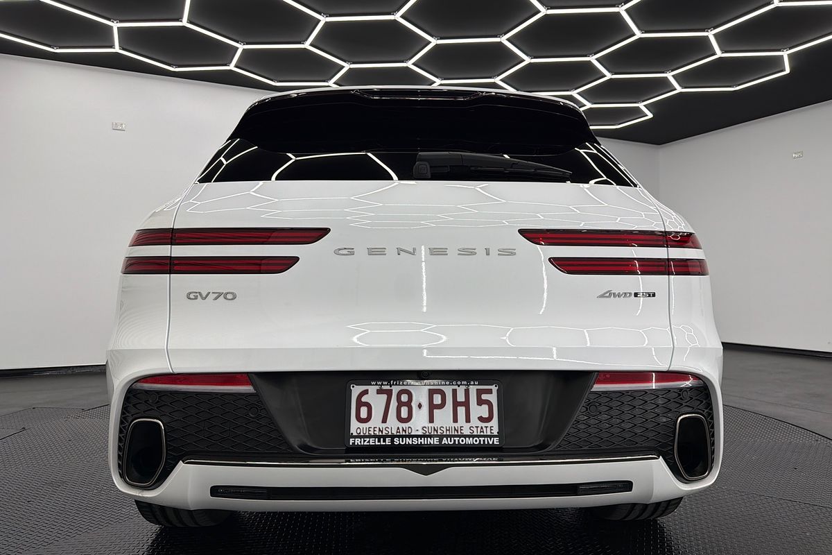 2022 Genesis GV70 2.5T AWD JK.V2