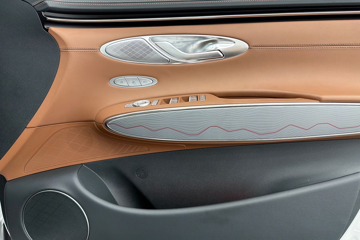 2022 Genesis GV70 2.5T AWD JK.V2