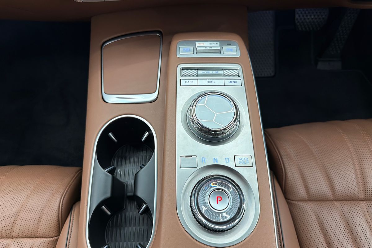 2022 Genesis GV70 2.5T AWD JK.V2