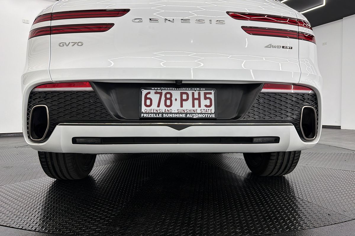 2022 Genesis GV70 2.5T AWD JK.V2