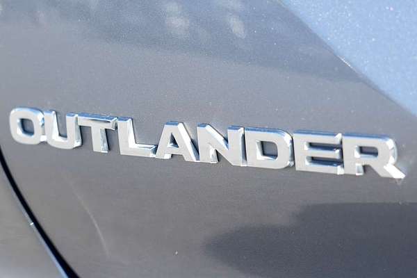 2022 Mitsubishi Outlander Exceed ZM thumb-20