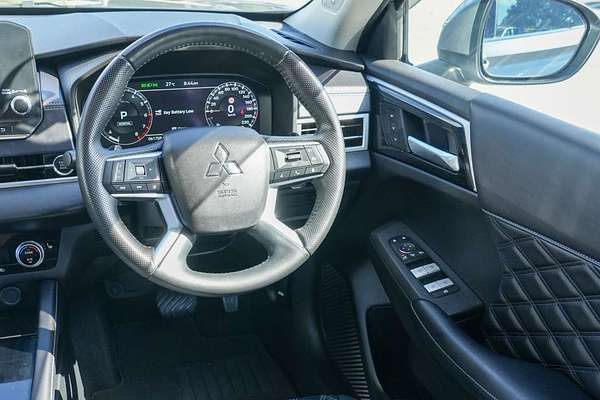 2022 Mitsubishi Outlander Exceed ZM thumb-17