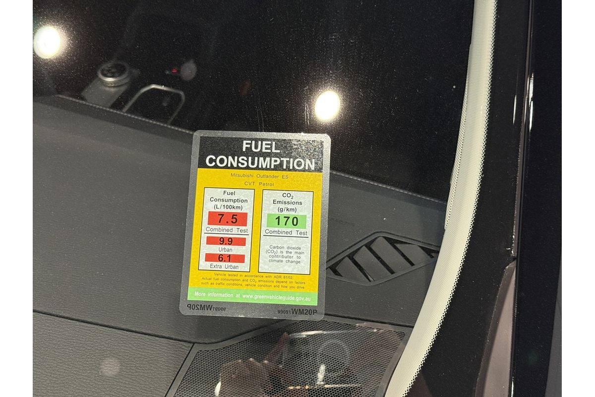 2025 Mitsubishi ZM Outlander ES 2.5L CVT 2WD 5ST