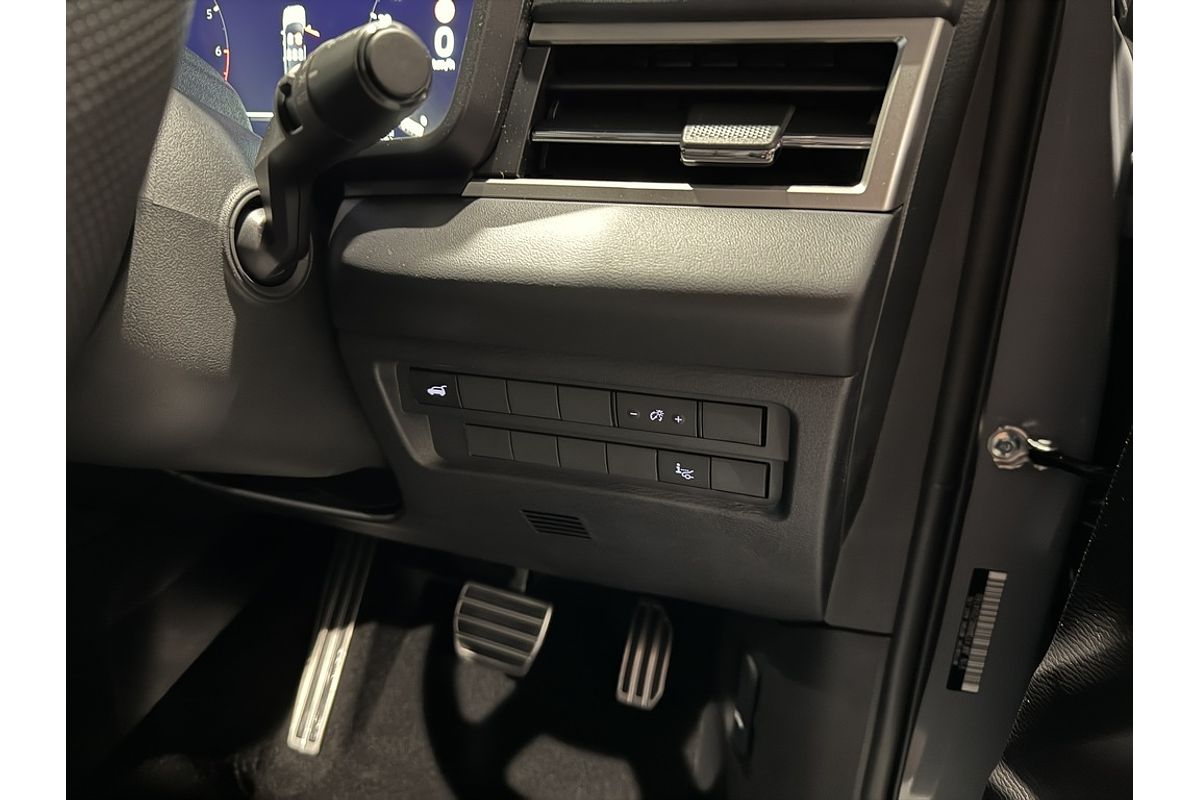 2025 Mitsubishi ZM Outlander EXCEED 2.5L CVT AWD 5ST