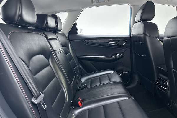 2022 MG HS Vibe SAS23 thumb-11