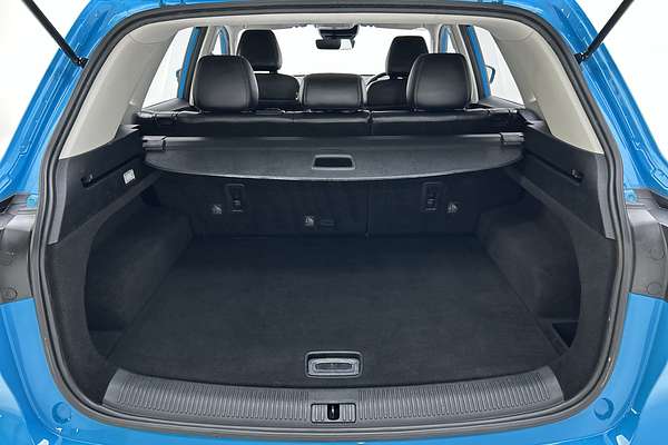 2022 MG HS Vibe SAS23 thumb-20