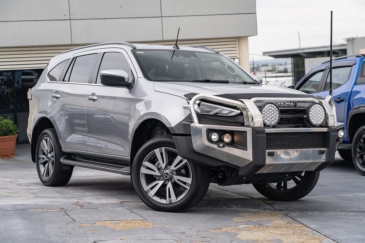 2024 Isuzu MU-X LS-T