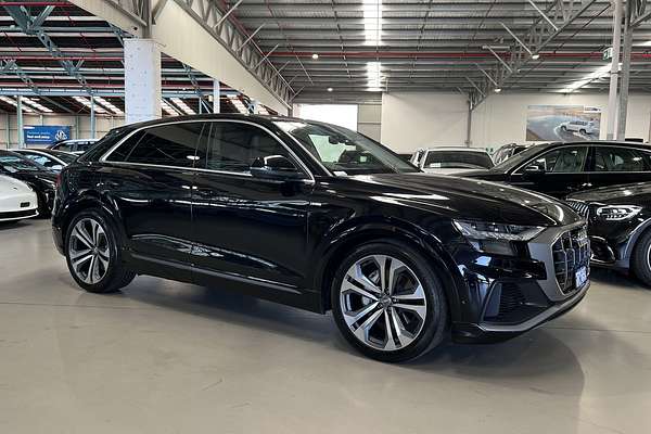 2019 Audi Q8 55 TFSI F1