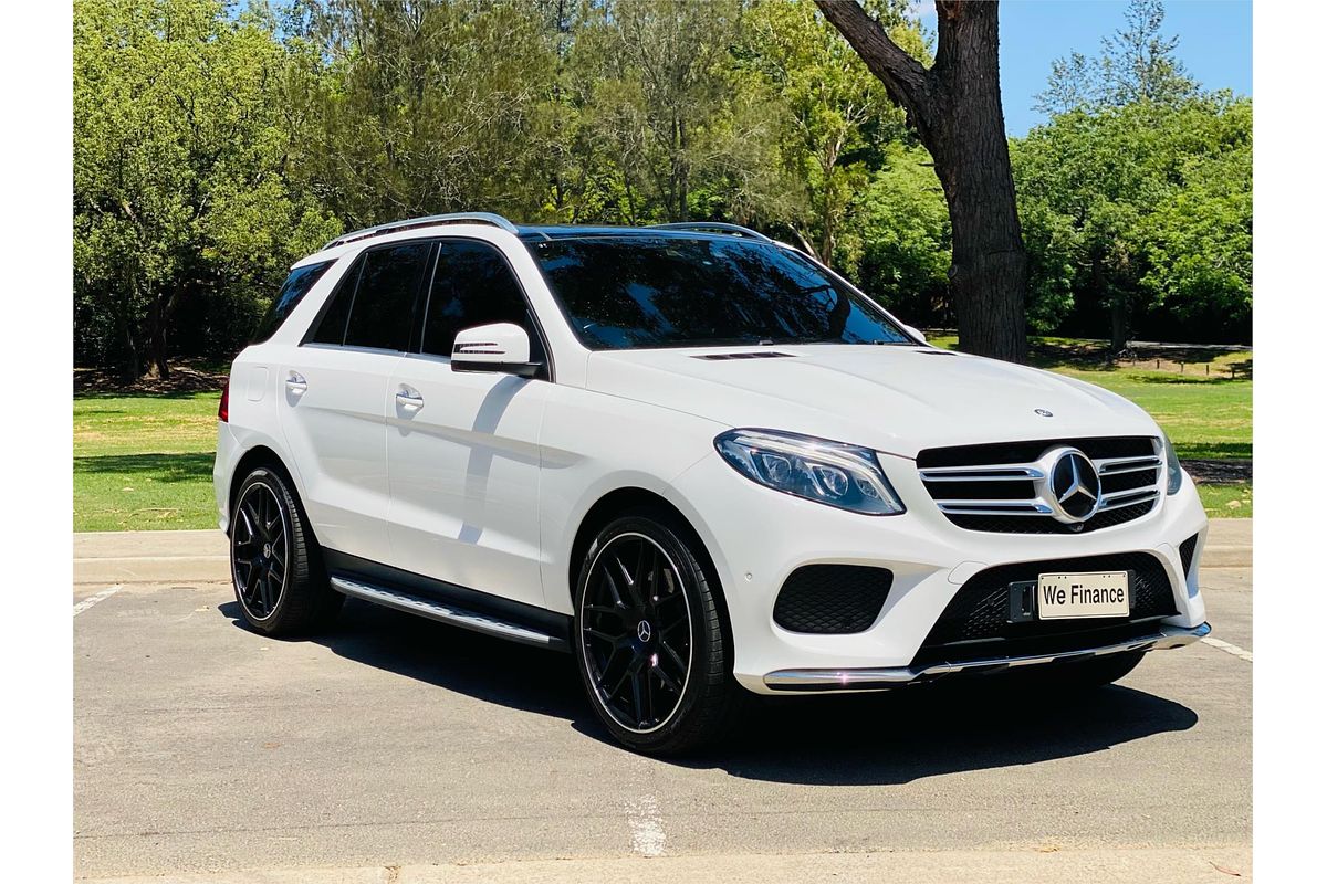 2016 Mercedes-Benz GLE-Class 400 166
