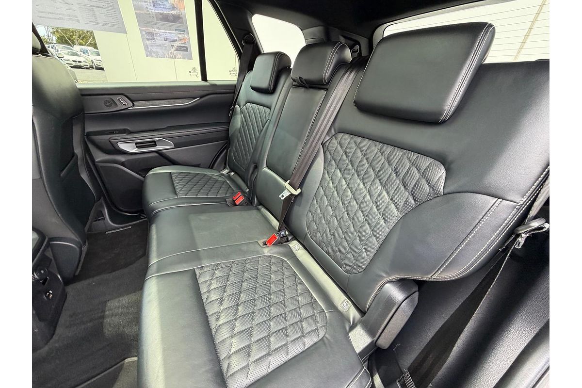 2022 Ford Everest Platinum 3.0L