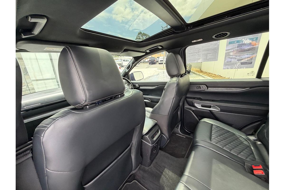 2022 Ford Everest Platinum 3.0L