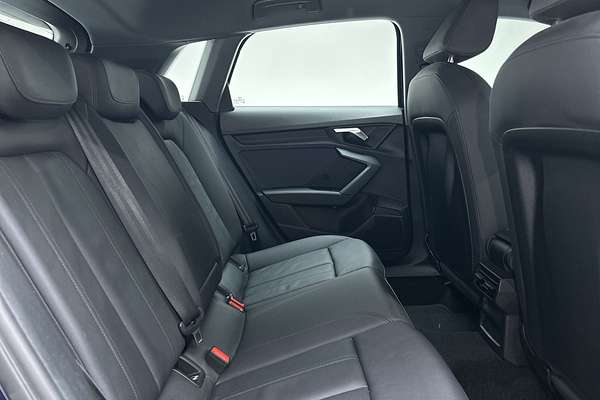2022 Audi A3 35 TFSI GY thumb-11