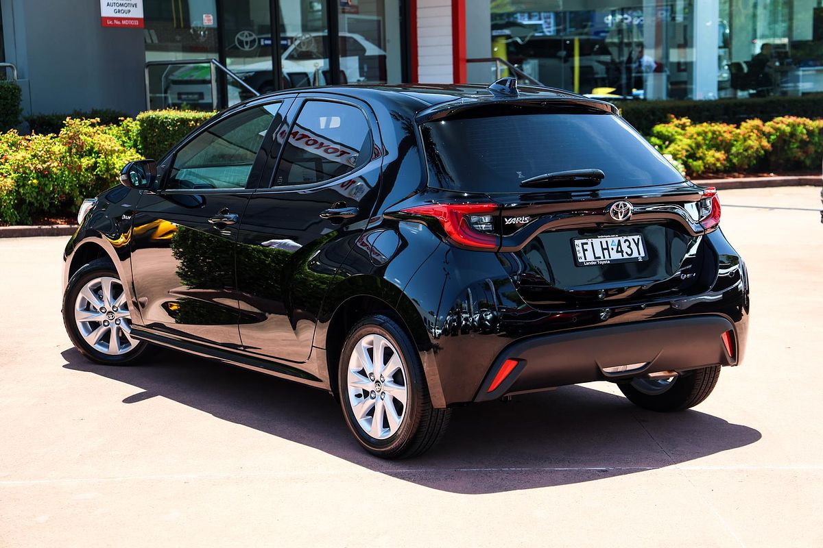 2024 Toyota Yaris SX Hybrid MXPH10R