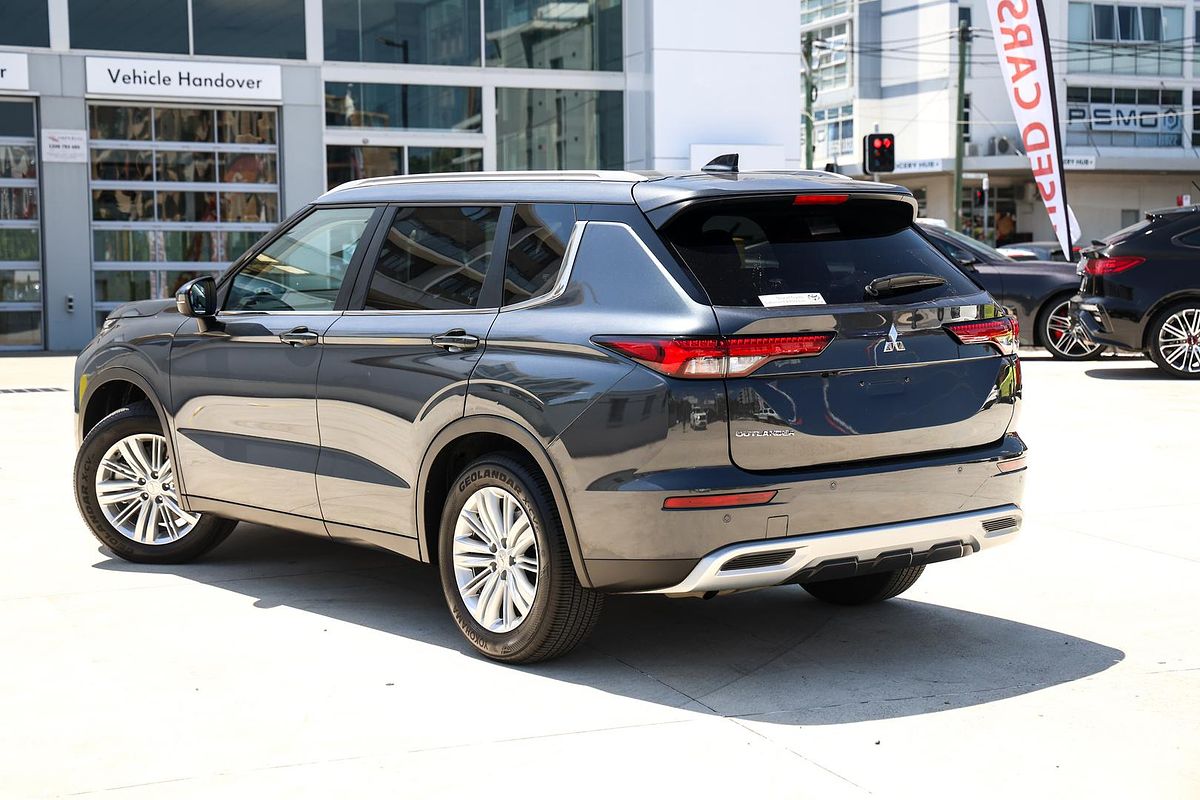 2024 Mitsubishi Outlander ES ZM