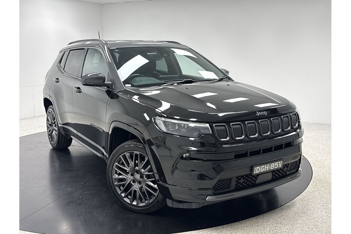 2022 Jeep Compass S-Limited M6