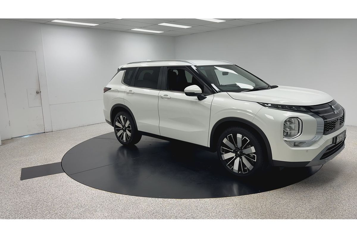 2025 Mitsubishi Outlander Aspire ZM