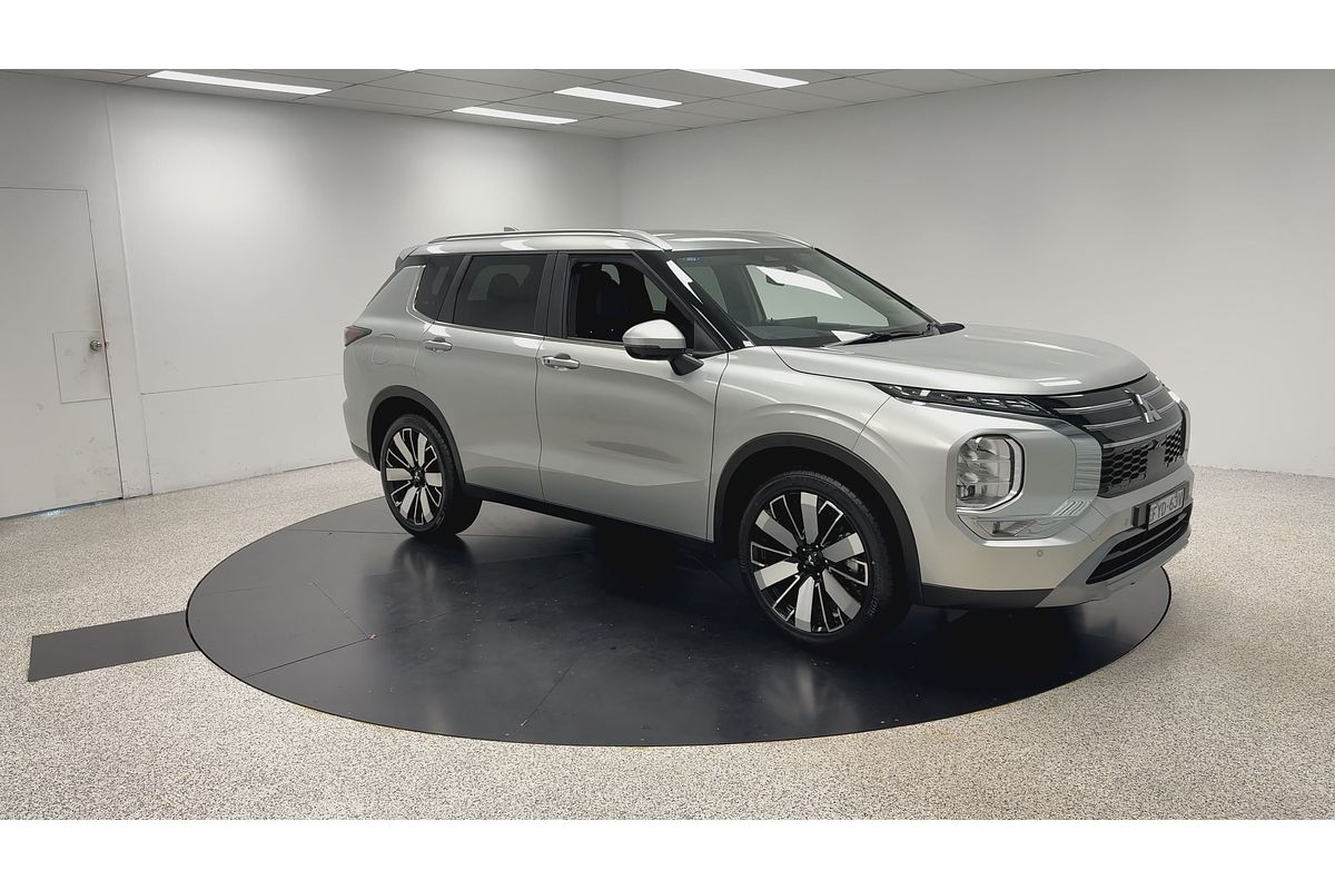 2025 Mitsubishi Outlander Aspire ZM