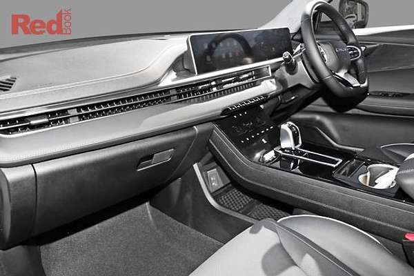 2026 Chery Tiggo 4 Hybrid Ultimate thumb-5