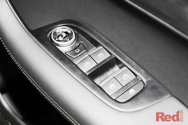 2026 Chery Tiggo 4 Hybrid Ultimate thumb-16