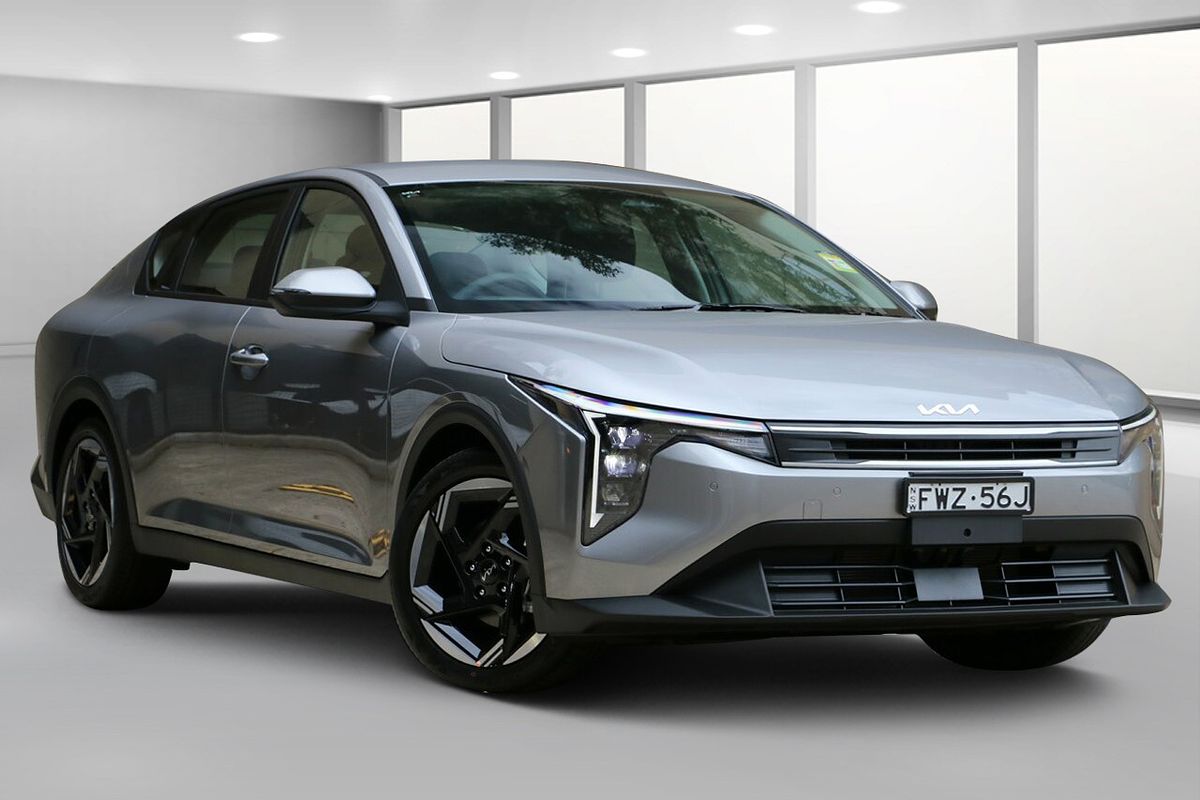 2025 Kia K4 Sport CL4m