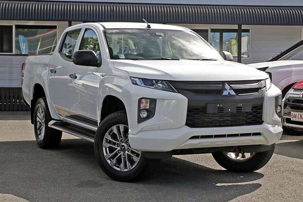 2020 Mitsubishi Triton GLX MR 4X4