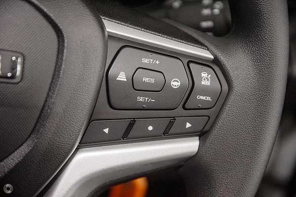 2026 Isuzu D-MAX SX 4X4 thumb-13