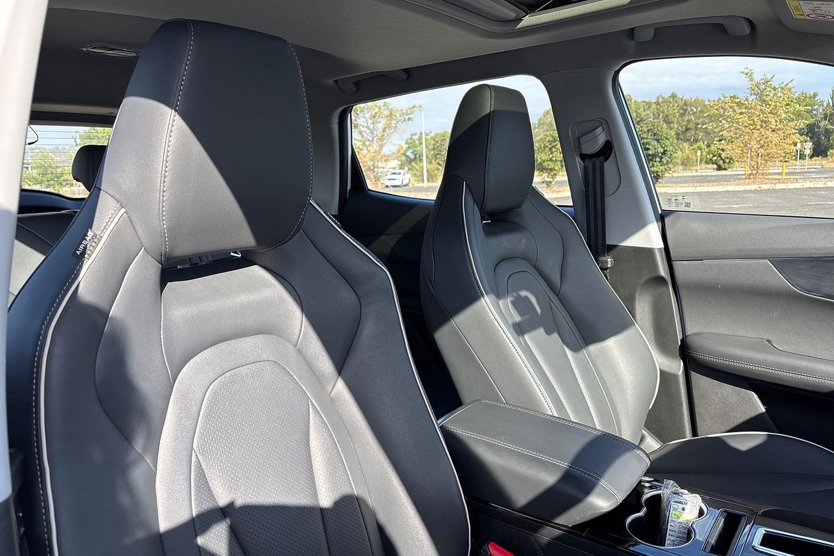 2025 Chery Tiggo 4 Hybrid Ultimate