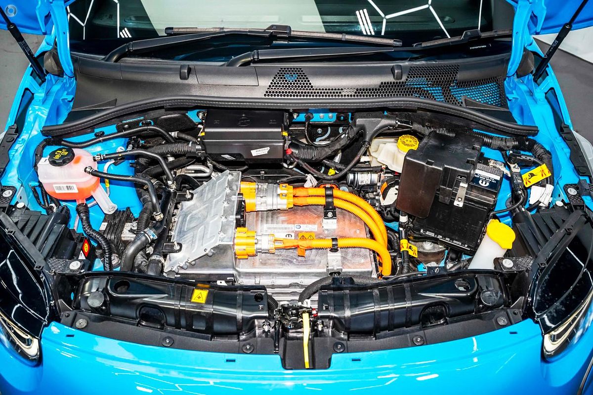 2023 Abarth 500e Turismo