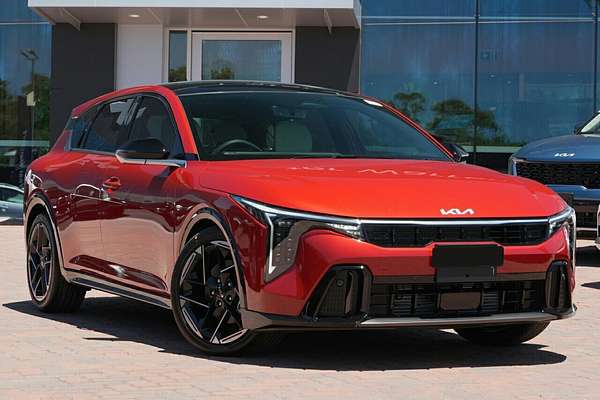 2025 Kia K4 GT-Line CL4m