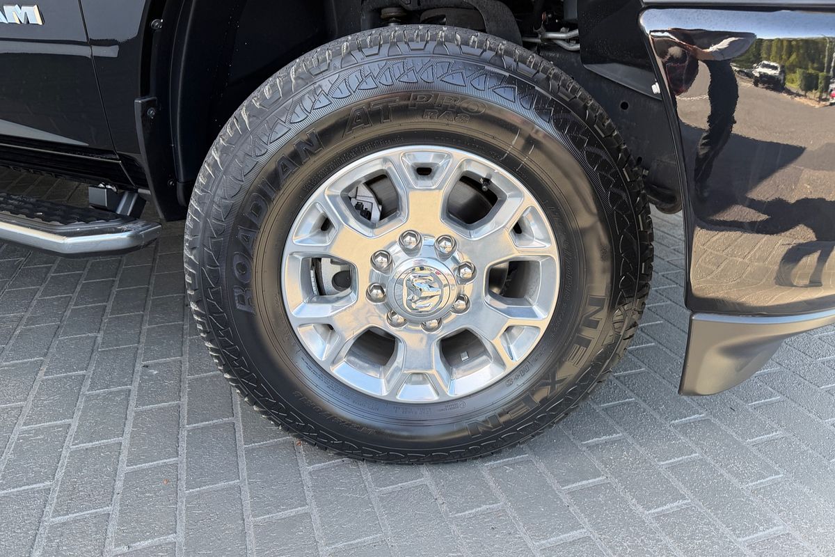 2023 RAM 2500 Laramie DJ 4X4