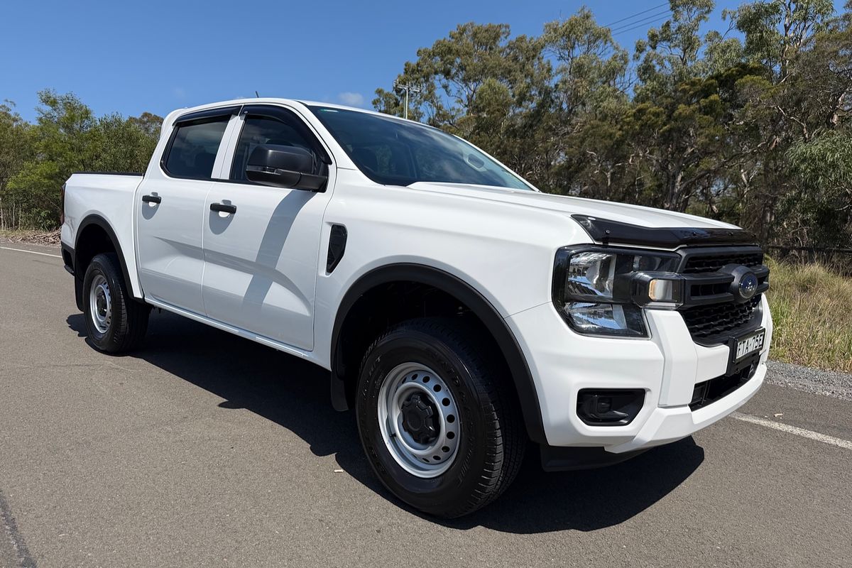 2025 Ford Ranger XL 4X4 2.0L