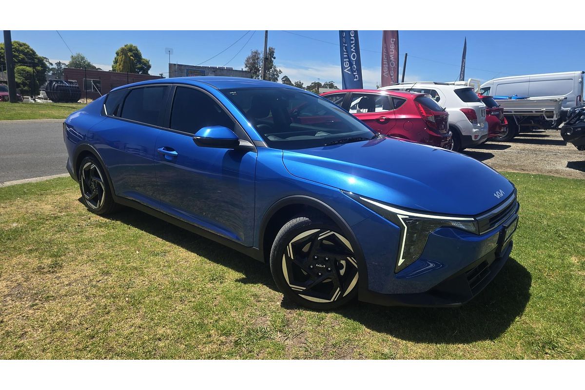 2025 Kia K4 Sport CL4m