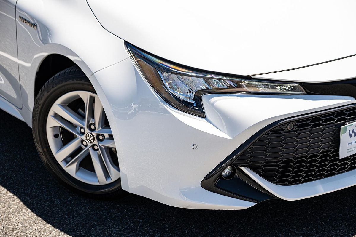 2020 Toyota Corolla SX Hybrid ZWE211R